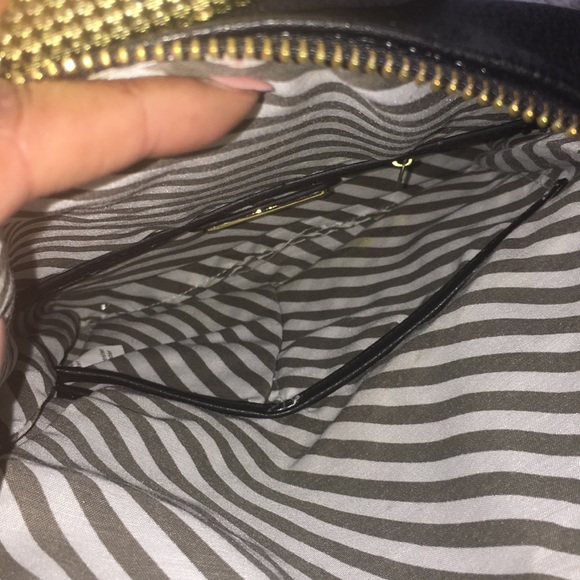 Steve Madden fold over clutch - Picture 6 of 6